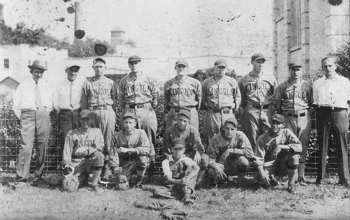 1930s Lincoln Baseball Team